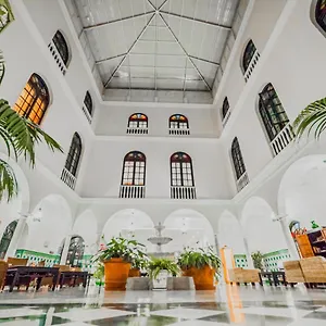 Hotel Senator Kadyks